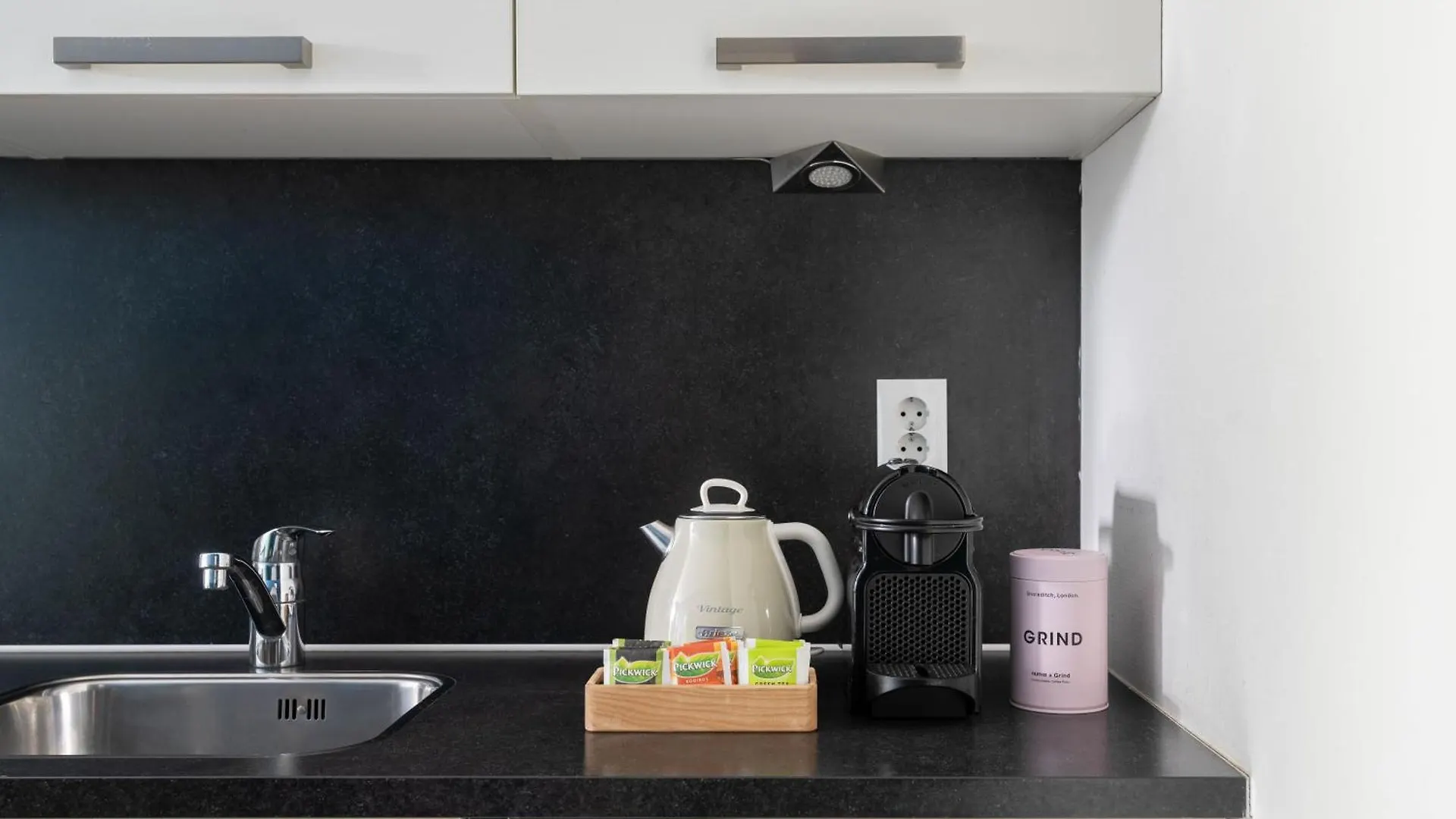 Yays Amsterdam Prince Island By Numa Nederland